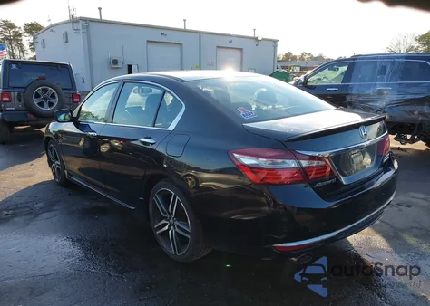 2017 Honda Accord Sport Se z USA, uszkodzony, nr VIN 1HGCR2F13HA291955